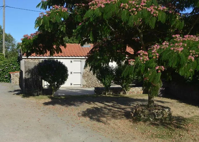 Le Bois Regnier